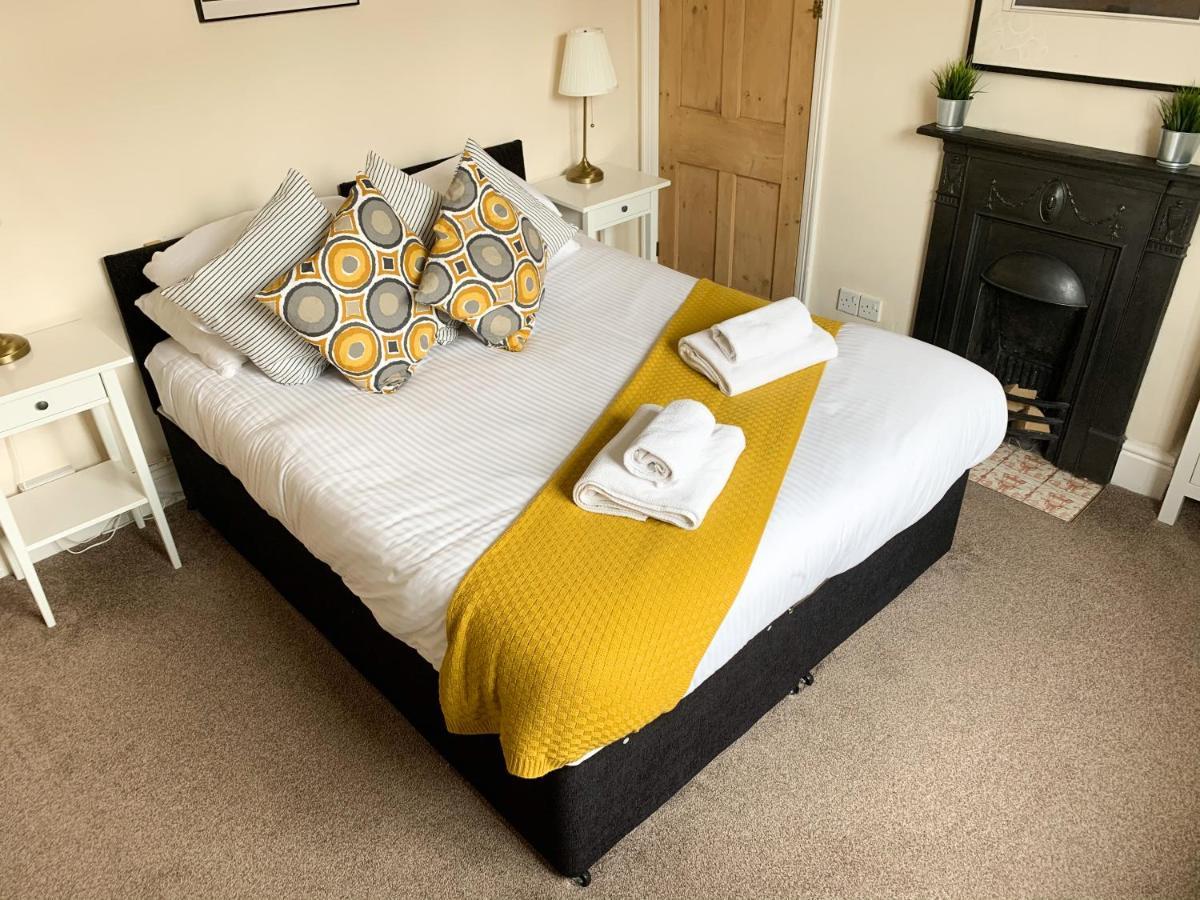 Riverside Lodge - Quaint Victorian Home By The River York Eksteriør billede