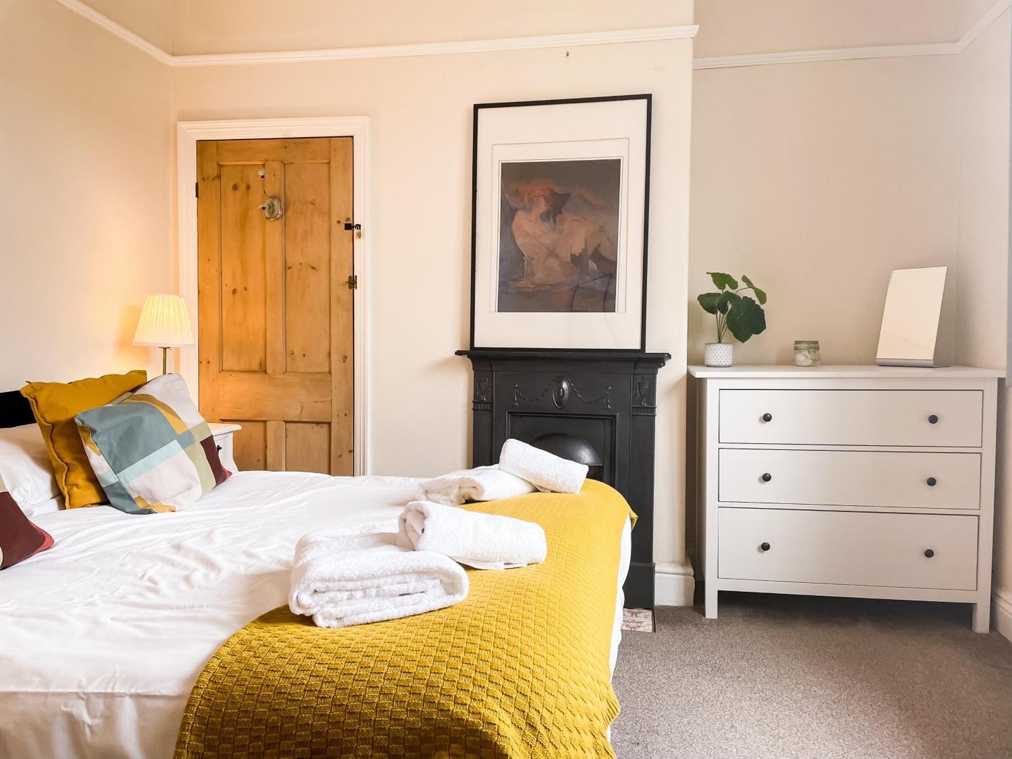 Riverside Lodge - Quaint Victorian Home By The River York Eksteriør billede